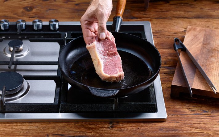 Braten in der Pfanne: Öl
